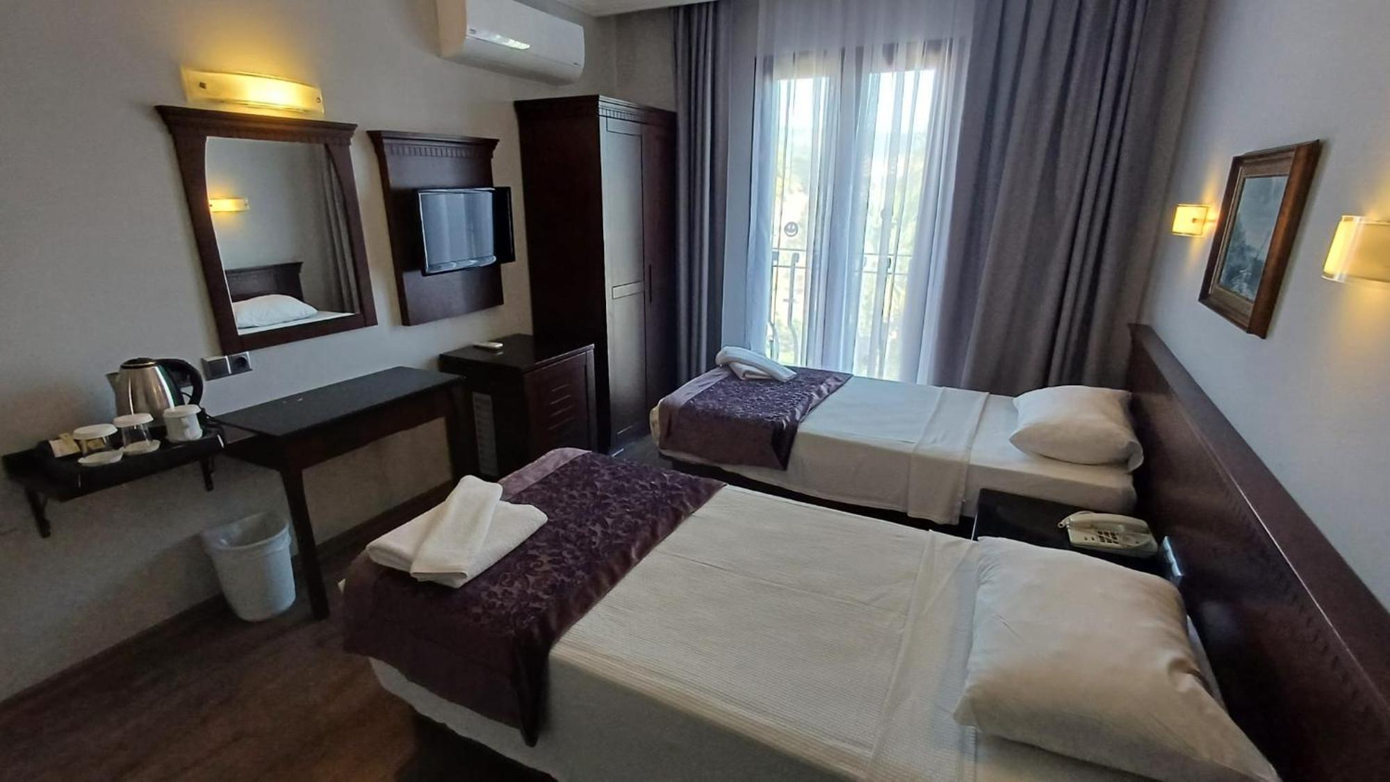 Club Viva Hotel Marmaris Esterno foto